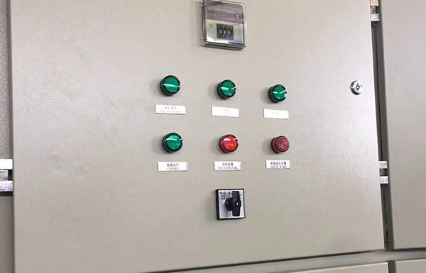 生產控製櫃、水阻櫃企業，維護、維修