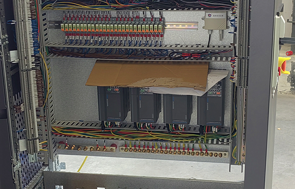 生產控製櫃、水阻櫃企業，維護、維修